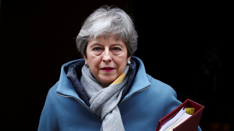 Theresa May réclame à Bruxelles un report du Brexit jusqu'au 30 juin