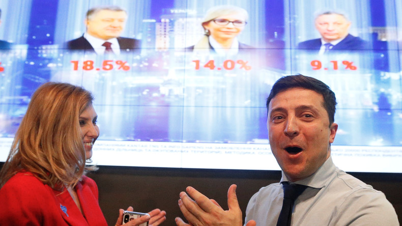 Ukraine : largement devant Porochenko, le comédien Zelensky se qualifie au second tour