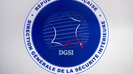 Ultras chez les Gilets jaunes, «ingérence russe» : Macron a-t-il contredit le renseignement ?