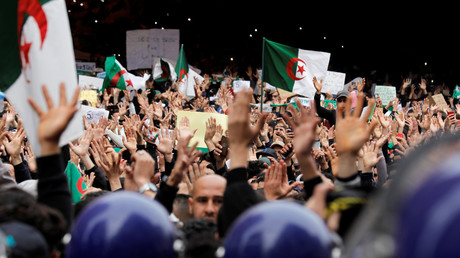 Manifestation contre le pouvoir algérien et le président Bouteflika, le 8 mars 2019 à Alger.