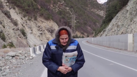 Russie : à 83 ans, elle parcourt 90 km par semaine pour livrer le courrier