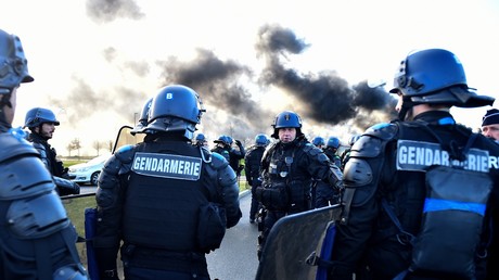 Prison de Condé-sur-Sarthe : huitième journée de blocage syndical (IMAGES)
