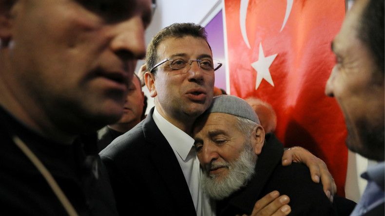 Municipales en Turquie : revers pour Erdogan à Istanbul et Ankara