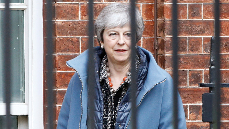 Theresa May veut un nouveau report du Brexit et appelle Corbyn à coopérer avec elle