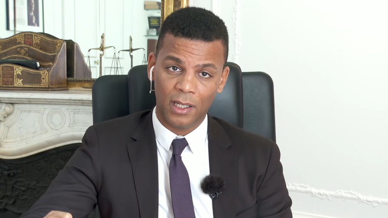L'avocat de la famille de Zineb Redouane évoque un «lien direct» entre le tir de grenade et sa mort