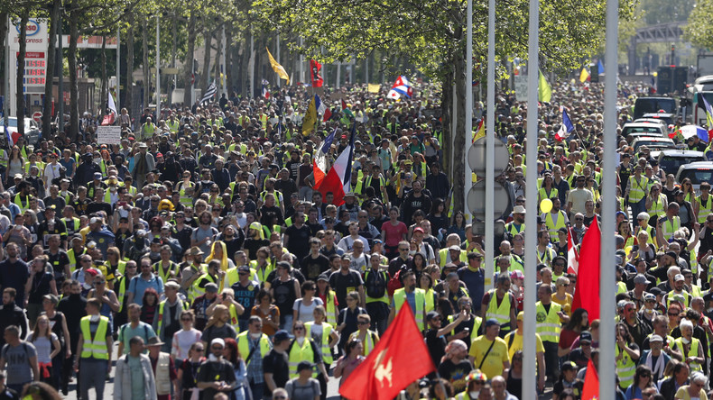 Acte 23 des Gilets jaunes : suivez en direct l'édition spéciale de RT France