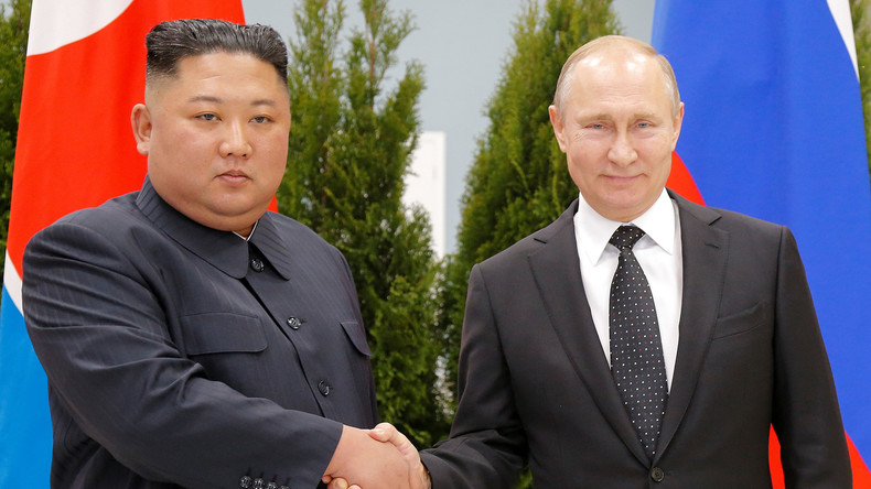 Vladivostok : Poutine salue la politique de détente entamée par Kim Jong-un dans la péninsule