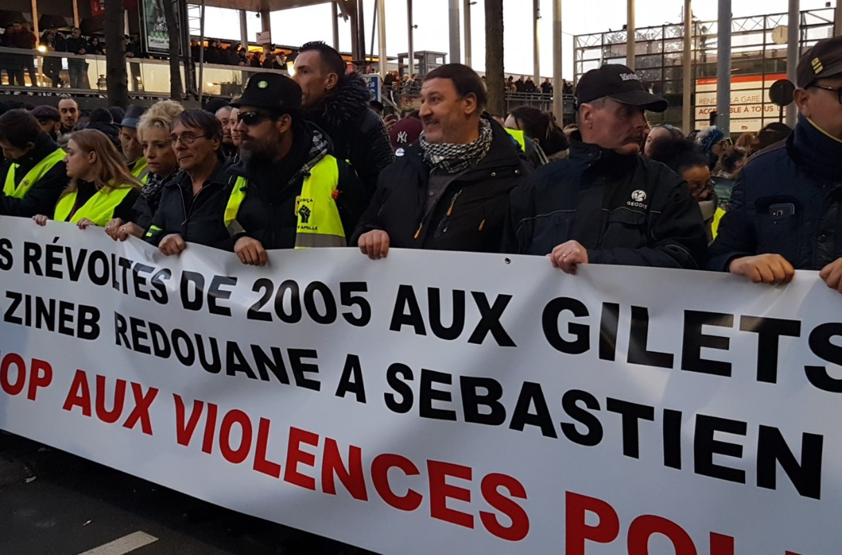 Gilets Jaunes : La Famille De Zineb Redouane, Tuée Après Un Tir De ...