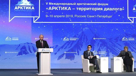 Ecologie, science, sécurité... Le Forum international de l'Arctique ouvre à Saint-Pétersbourg