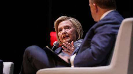 L’ancienne secrétaire d’État Hillary Clinton lors d'un entretien au théâtre Beacon à New York, le 11 avril 2019 (image d'illustration).