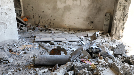 Les affrontements se poursuivent en Libye : des tirs de roquettes sur Tripoli font plusieurs morts