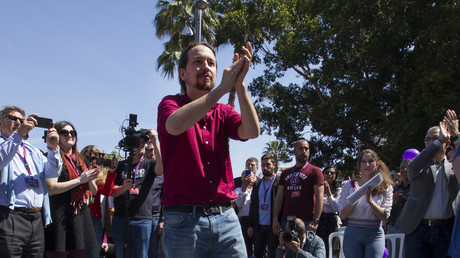 Espagne : WhatsApp suspend le compte de Podemos juste avant les élections