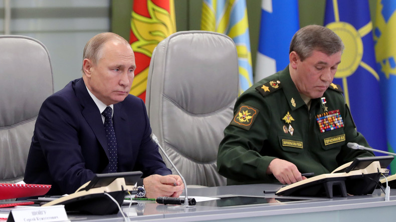 Poutine : la Russie doit se doter d'un système de défense contre les armes hypersoniques