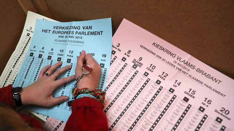 Elections fédérales en Belgique: percée des nationalistes flamands, casse-tête gouvernemental en vue