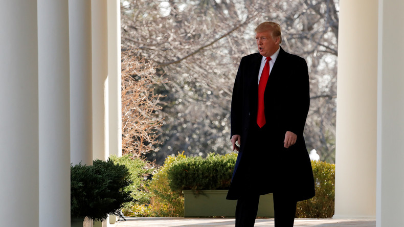 Trump s'apprête-t-il à gracier des soldats condamnés pour crimes de guerre ? (VIDEO)