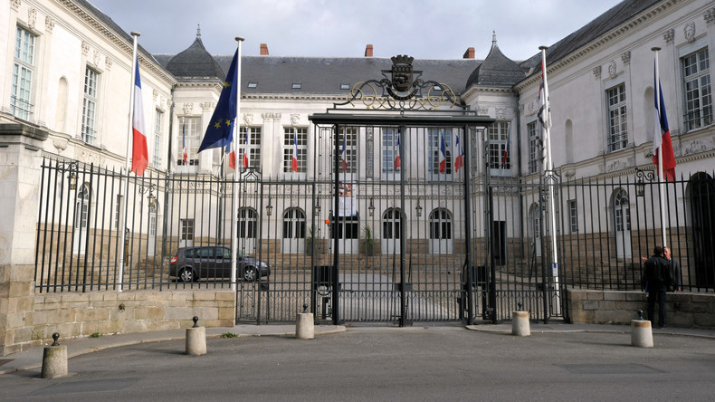 Annonçant sa candidature à la mairie de Nantes, une élue LREM publie une photo de... Montpellier