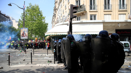 1er Mai : nombreuses interpellations et tensions à Paris (EN DIRECT)