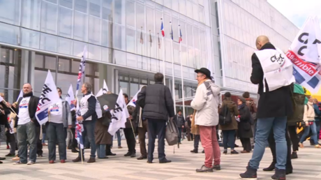 Manifestation devant le Tribunal de grande instance de Paris à l'ouverture du procès le 6 mai (image d'illustration).