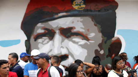 Venezuela : Moscou met en garde contre toute ingérence dans les pourparlers entre Maduro et Guaido