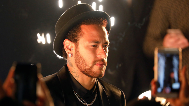 Visé par une plainte pour viol, Neymar évoque un «piège»