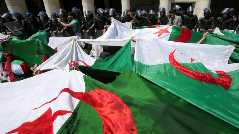 Algérie : l'élection présidentielle du 4 juillet annulée
