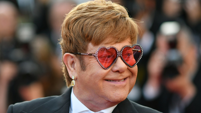 Sexe, drogues: le ministère russe de la Culture dément avoir coupé des scènes du biopic d'Elton John