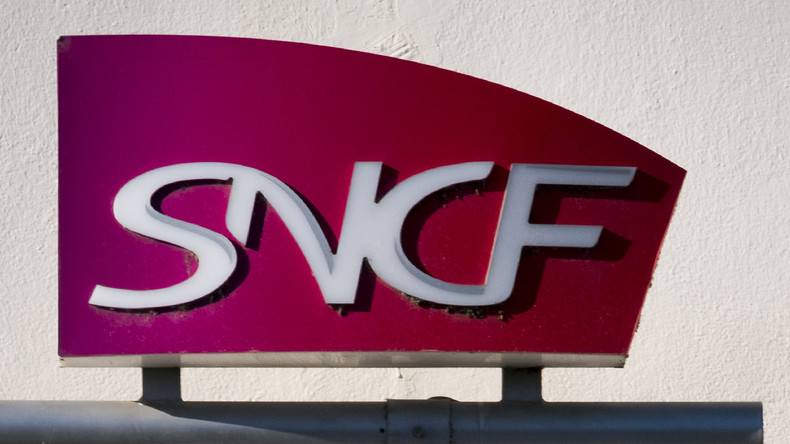 La SNCF supprime ses tweets à la «tonalité déplacée», sans parvenir à contenter les internautes