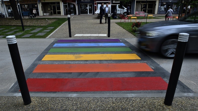 L'homosexualité serait «une maladie» ou «une perversion sexuelle» pour 63% des Français musulmans