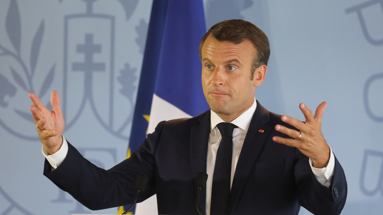 Selon un sondage, la popularité de Macron plafonne à 30% d'opinions favorables