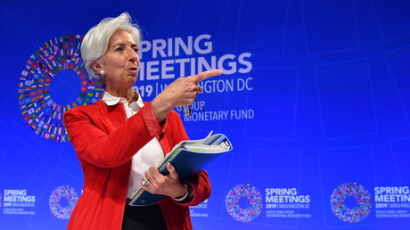 Le FMI recommande à la France plus de rigueur budgétaire et de favoriser la croissance