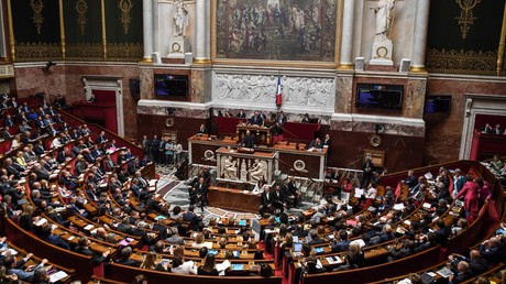 Transition écologique : l’Assemblée nationale rejette toute taxation du transport aérien