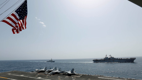 Navires de l'armée américaine en mer d'Arabie, mai 2019.