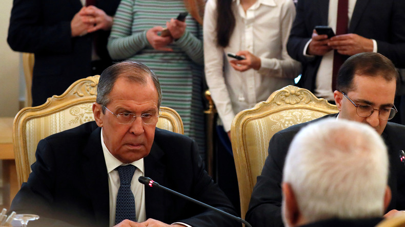 Dépassement de limite d'uranium : la Russie appelle l'Iran à «ne pas céder à l'émotion»