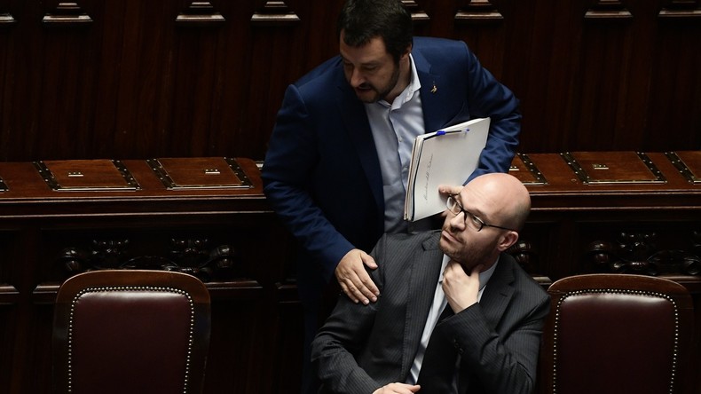 Lorenzo Fontana : nouveau ministre des Affaires européennes italien, conservateur et catholique