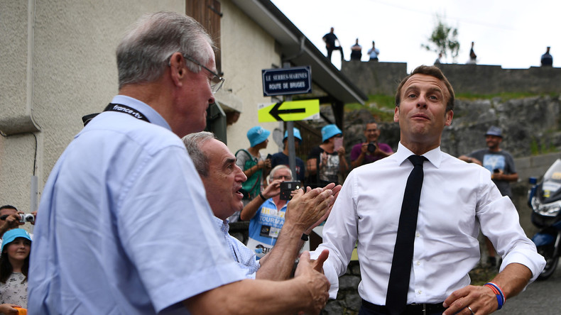 Réforme des retraites, violences policières, affaire Rugy : Macron critiqué dans les Pyrénées
