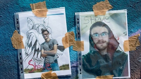 «Où est Steve ?» : le Défenseur des droits s'autosaisit