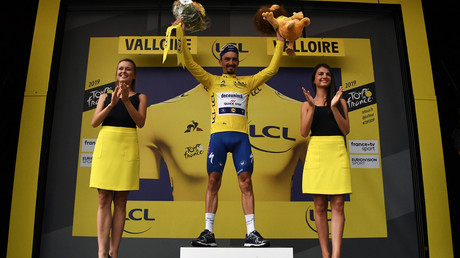 Bientôt la fin des hôtesses sur les podiums du Tour de France ?