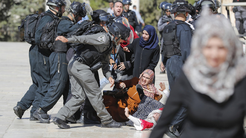 Jérusalem : heurts entre policiers israéliens et Palestiniens sur l'esplanade des Mosquées