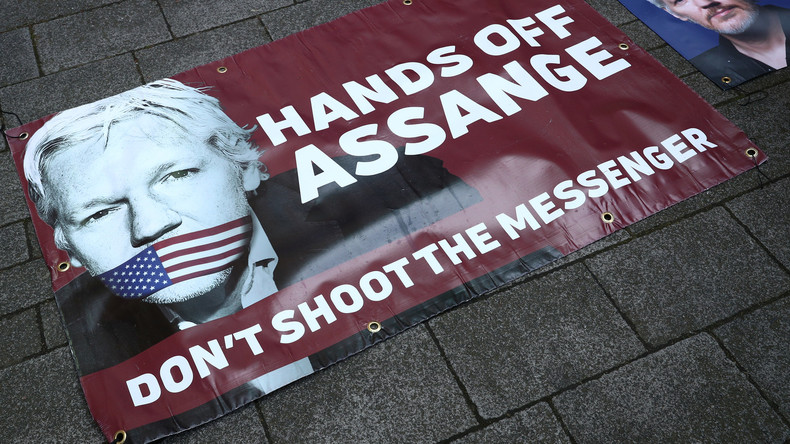 Christine Assange : «Mon fils est lentement, cruellement et illégalement assassiné»