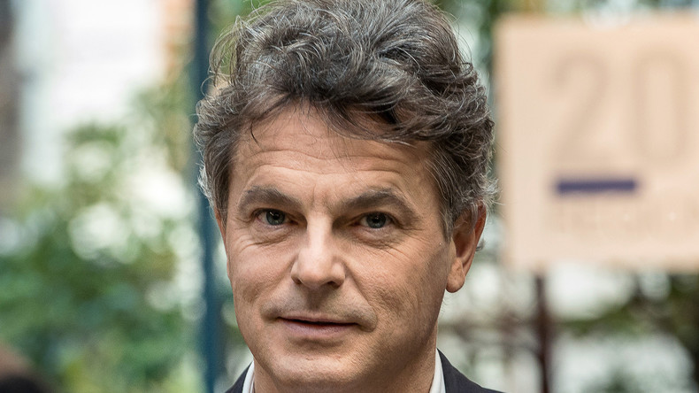 Pour le N°1 du PCF, la France devrait militer pour la fin des sanctions anti-russes