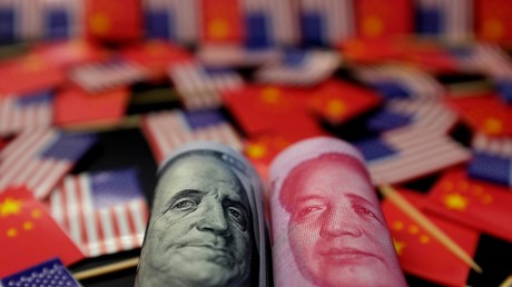 Le yuan chute face au dollar et entraîne les Bourses américaines avec lui