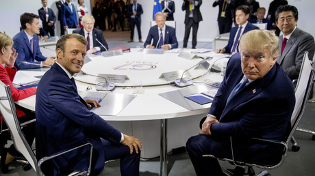 Le président français Emmanuel Macron et son homologue américain Donald Trump à la table du G7, le 25 août.