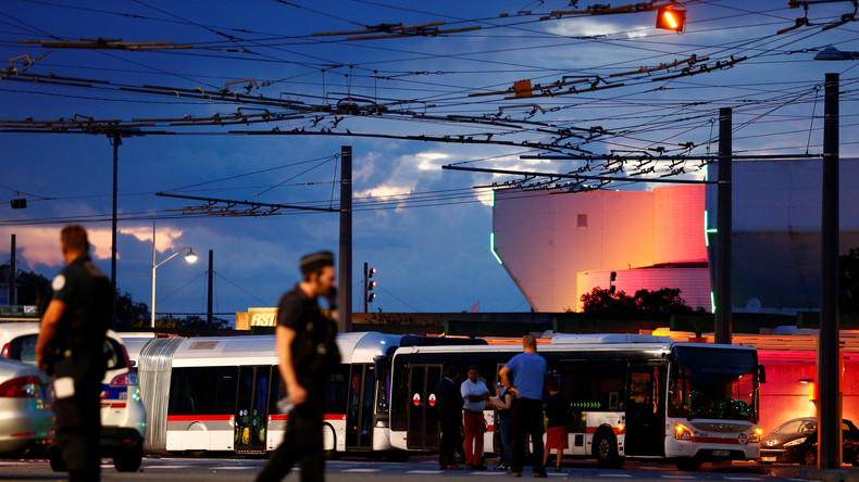 Attaque de Villeurbanne : mise en examen du suspect pour «assassinat et tentatives d'assassinats»