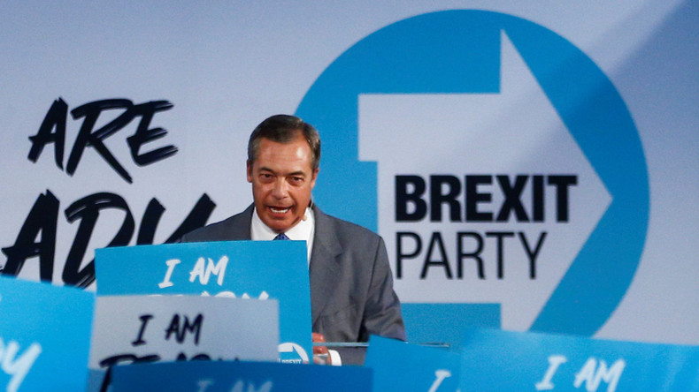 «Nous pourrions détruire Corbyn» : le chef du Brexit Party tend la main à la droite britannique