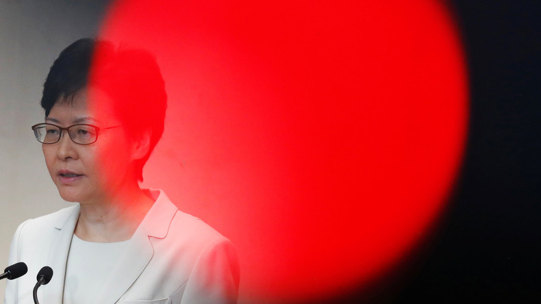 Hong Kong met en garde contre toute ingérence alors que des manifestants réclament l'aide américaine