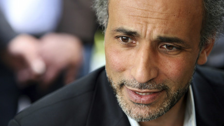 Tariq Ramadan sort de son silence et se dit «victime d'un traquenard»