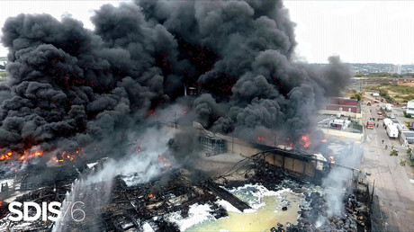 L'incendie dans une usine de Lubrizol à Rouen, le 27 septembre 2019.
