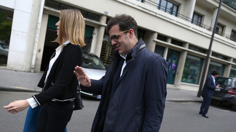 Passerelle : Emelien, l'ex-conseiller spécial de Macron, va devenir consultant pour LVMH