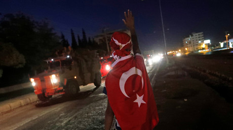 Offensive turque en Syrie : la France va arrêter d'envoyer du matériel de guerre à Ankara