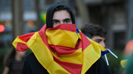 Catalogne : 51 arrestations, Madrid convoque une réunion d'urgence avec les partis